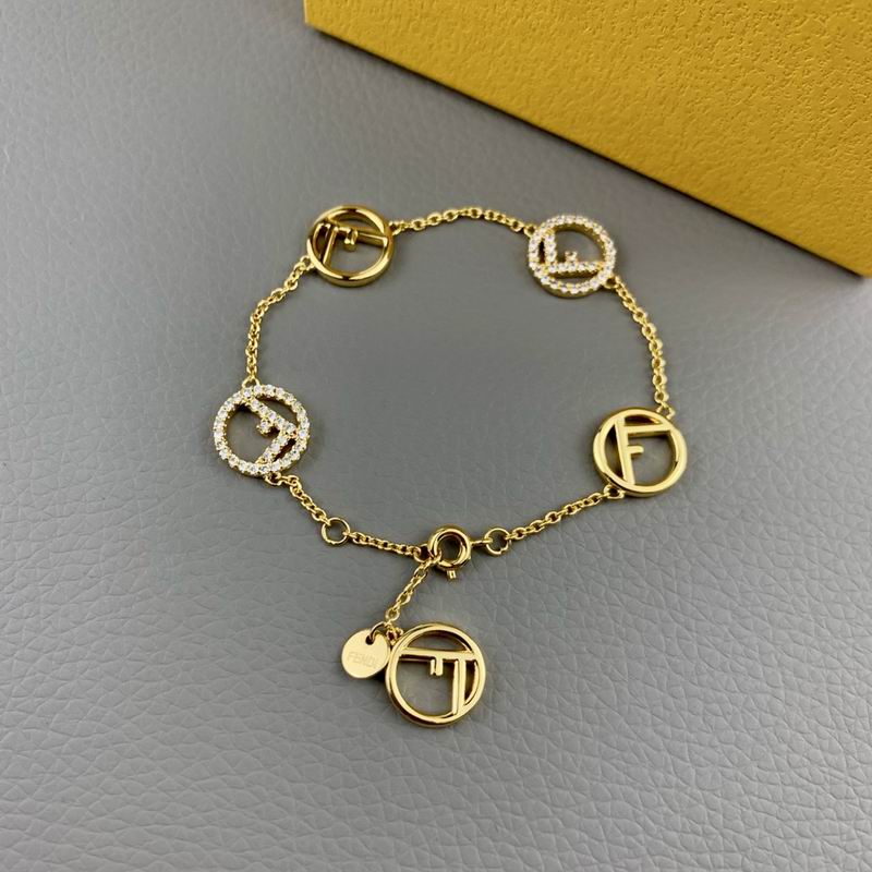 Fendi bracelet 04lyx61